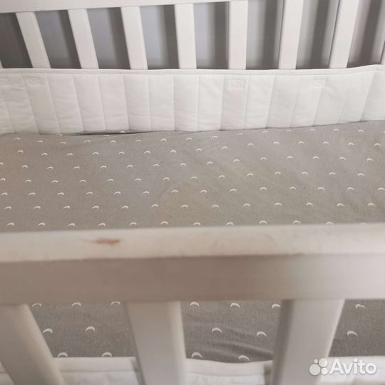Детская кроватка IKEA с матрасом