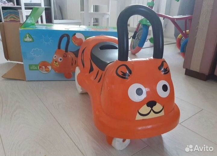 Бегунок ELC Каталка для малыша Тигр