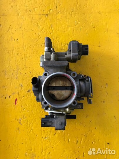Дроссельная заслонка honda D17A