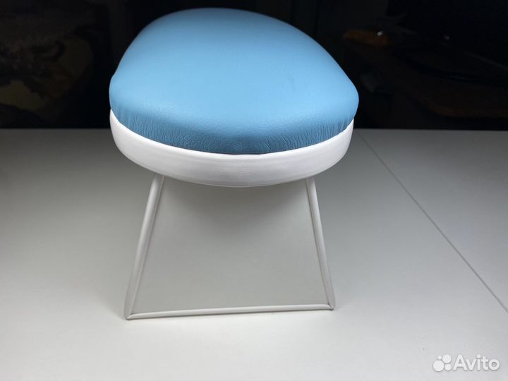 Подставка для рук маникюрная