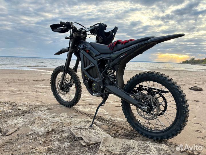Surron ultra bee