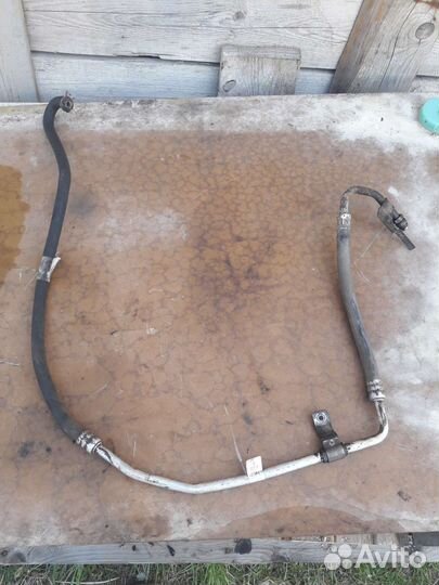 Трубка гур рено дастер 1