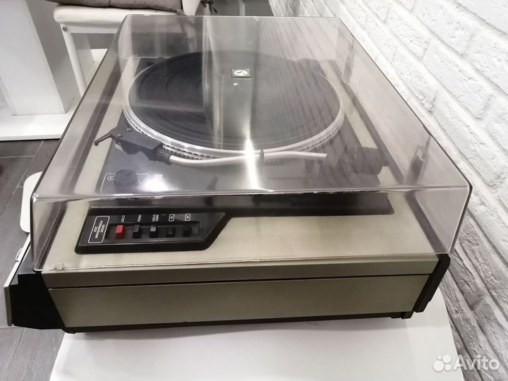 Проигрыватель винила вега 109