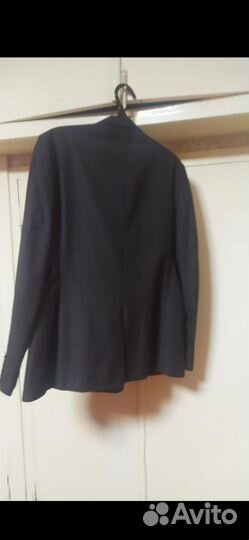 Новый костюм (подойдёт для школы, института)