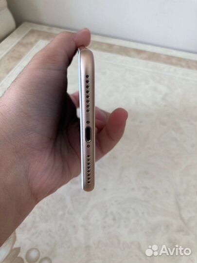 iPhone 8 Plus, 64 ГБ