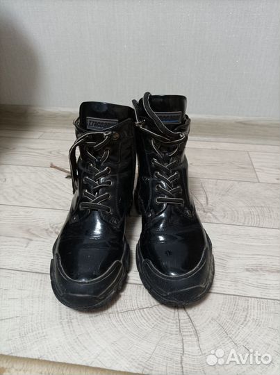 Ботинки
