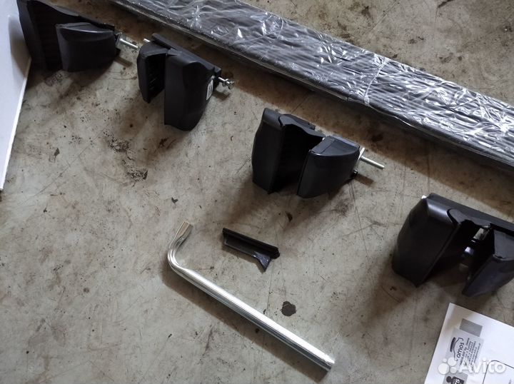 Универсальный багажник на крышу 4306+6013O