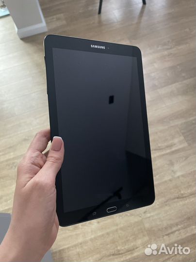 Samsung планшет