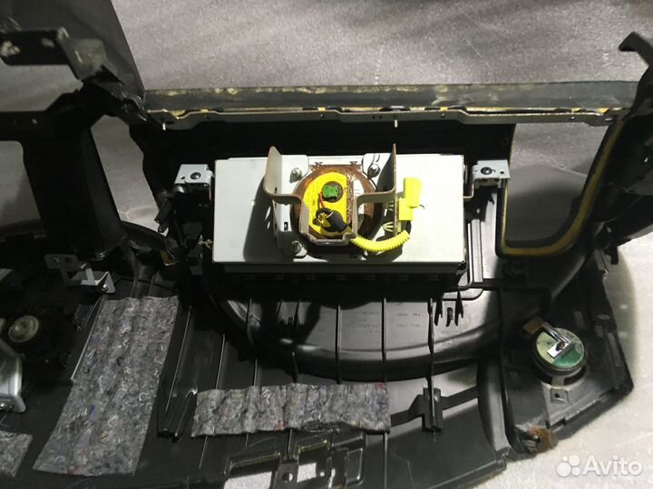 Торпедо, Airbag пассажира Infiniti FX, QX70, S51