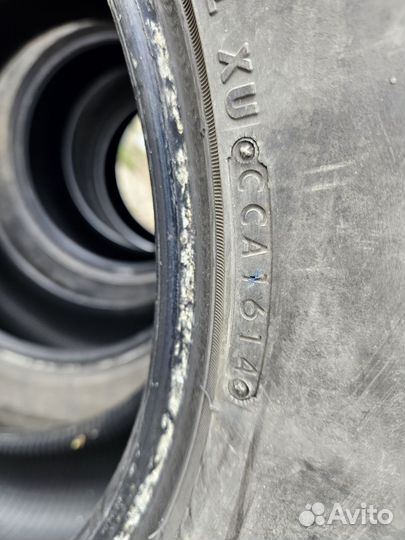 Bridgestone Blizzak Spike-01 285/60 R18 116T