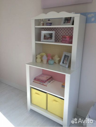 Стеллаж Икеа с пеленальным столиком в комплекте