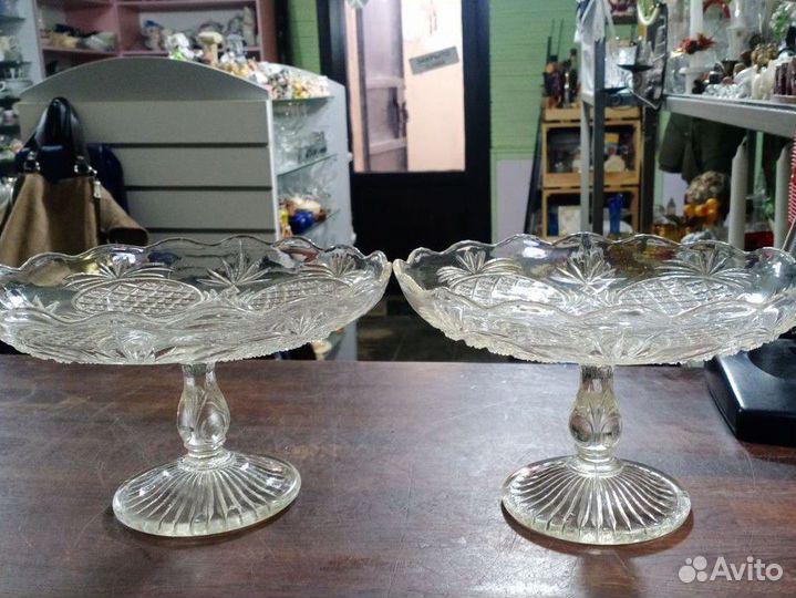 Ваза на ножке ранние Советы