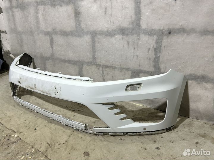 Бампер передний Volkswagen Touareg 2 рест