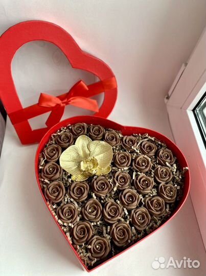 Цветы из шоколада