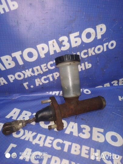 Главный цилиндр сцепления Газ Волга 2410 седан 402
