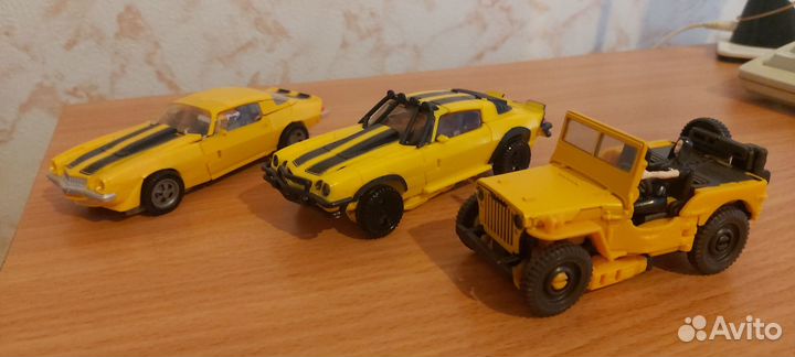 Бамблби Studio Series 100 оригинал 12см