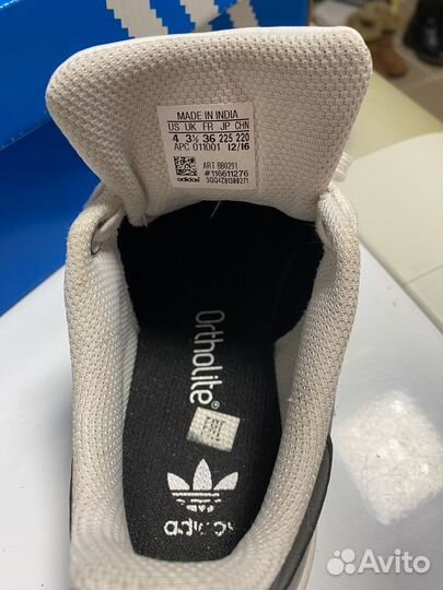 Кроссовки adidas