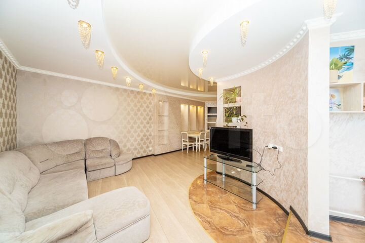 4-к. квартира, 102 м², 9/17 эт.