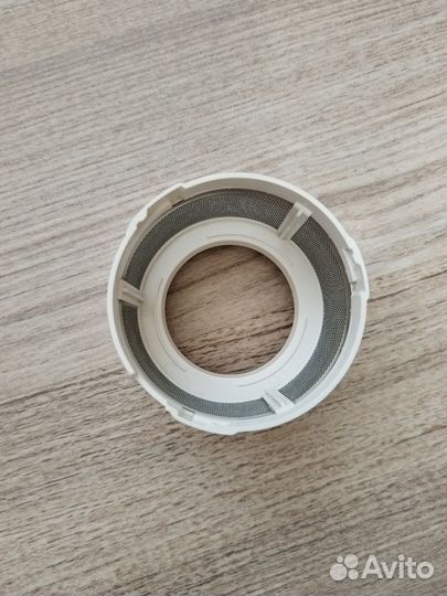 Белая крышка фильтра пылесоса DeLonghi