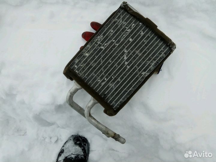 Радиатор отопителя печки Мазда