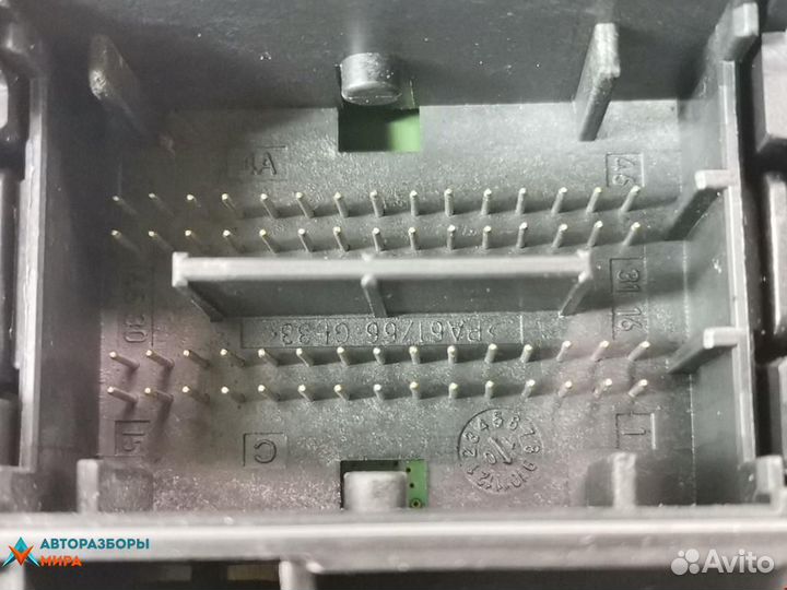 Блок реле Opel Meriva 2 (B) 2011 13356923