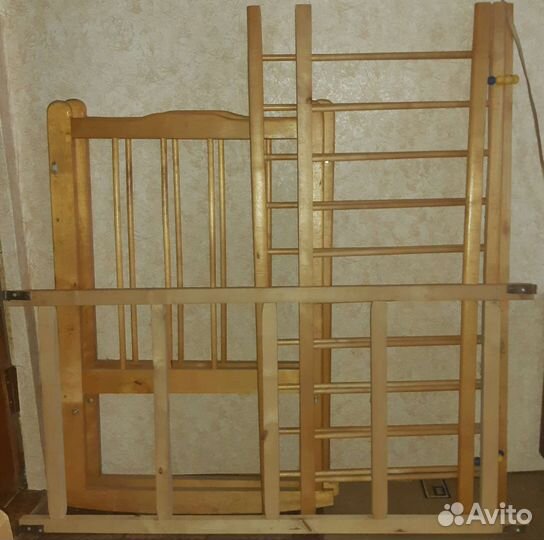 Детская кроватка-качалка разборная