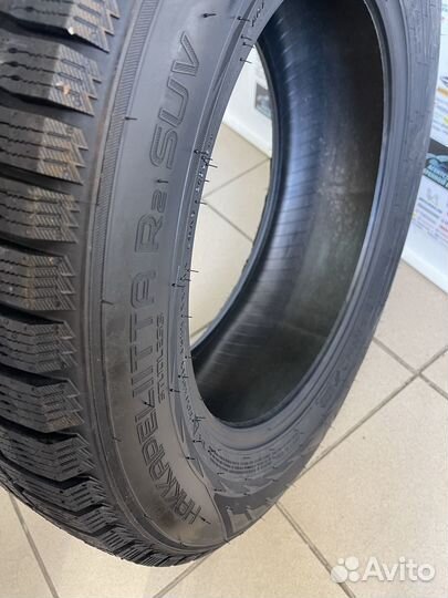 Nokian Tyres Hakkapeliitta R2 SUV 265/65 R17 116R