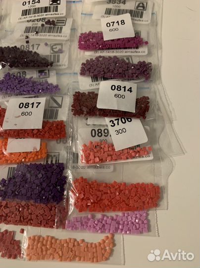 Стразы квадратные от алмазной мозаики