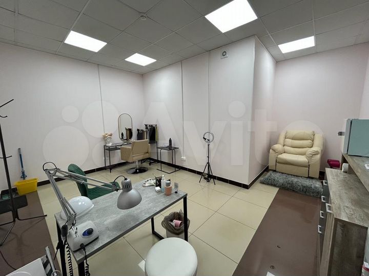 Офис, салон красоты 23 м²