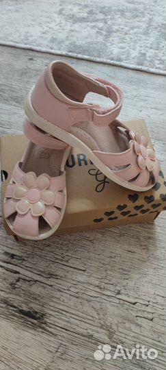 Босоножки для девочки