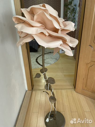 Торшер напольный с разноцветной подсветкой