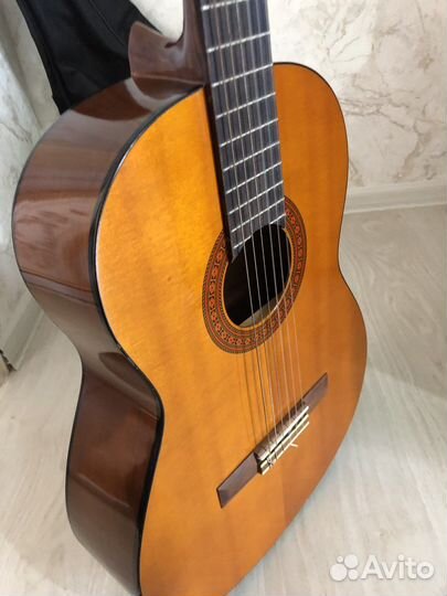 Гитара yamaha c40