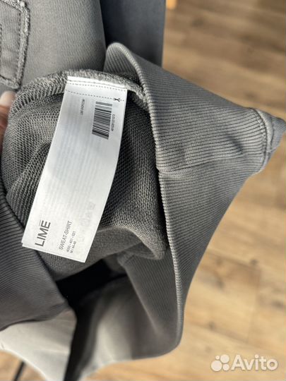 Свитшот кофта Lime новая