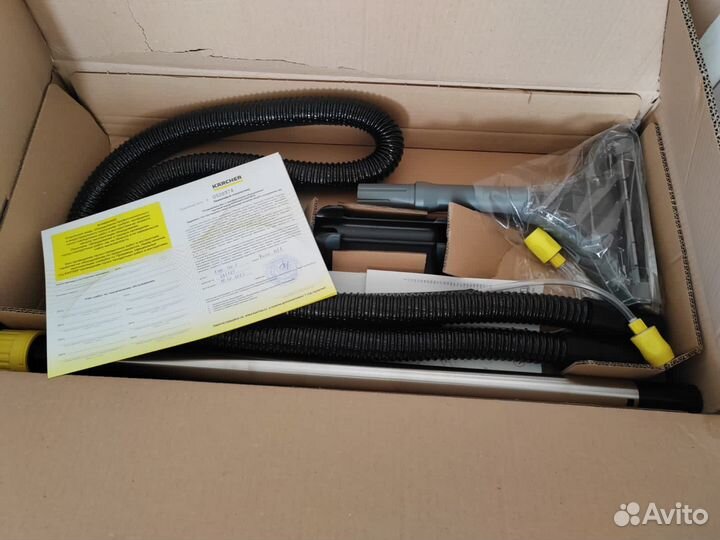 Пылесос Karcher puzzi 10/1