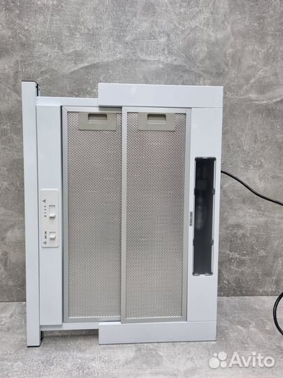 Вытяжка встраиваемая Midea E60MEB0V04 белый