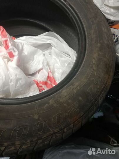 Dunlop SP Sport 2000 235/60 R16 100R