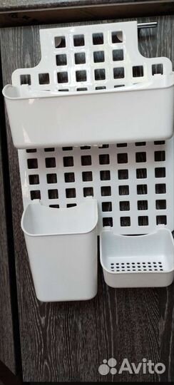 Органайзер навесной с контейнерами