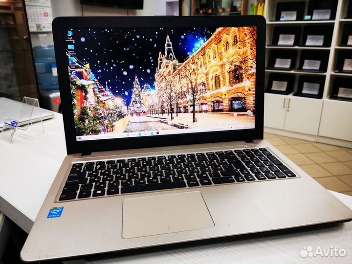 Очень шустрый ноутбук Asus FHD i3 5005 8gb ssd