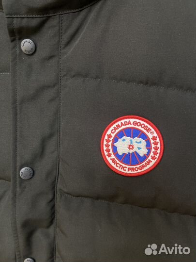 Canada Goose жилетка