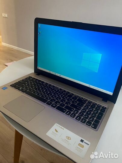 Ноутбук asus vivobook