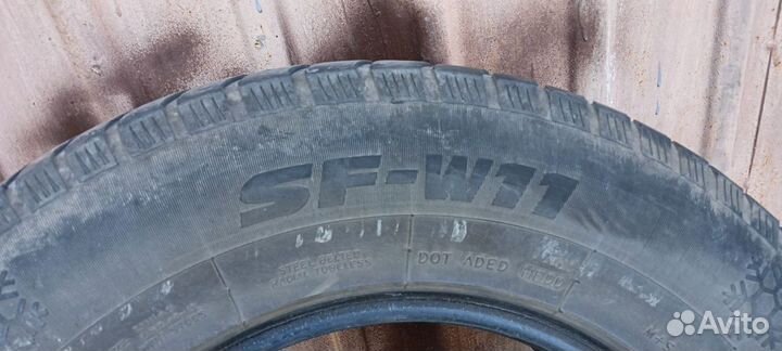 Sunfull SF-W11 235/70 R16