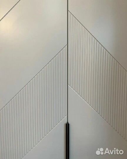 Шкаф по индивидуальному заказу в детскую