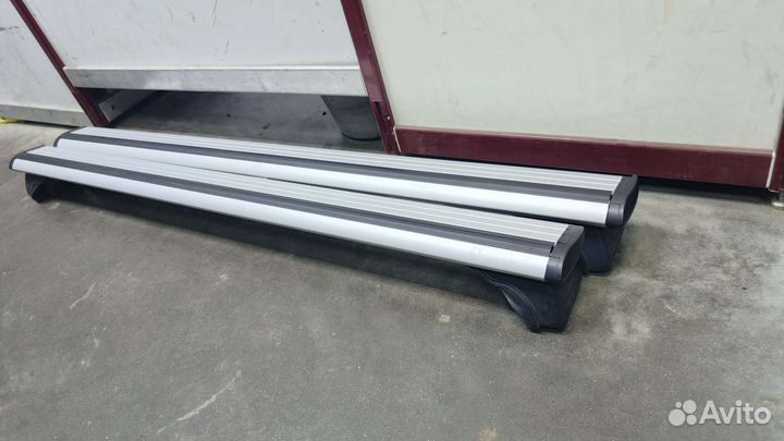 Багажник на рейлинги универсальный крыло 110см