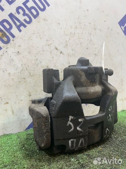 Суппорт передний левый Renault Grand Scenic 3