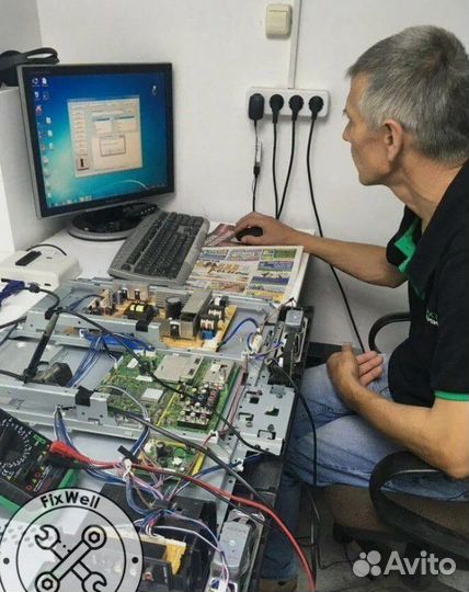 Ремонт телевизоров / Мастер по ремонту телевизоров