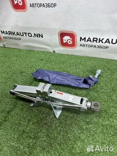 Домкрат Suzuki Sx4 1 1.6 M16A 2009