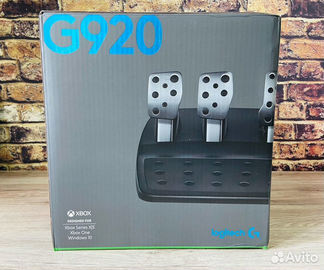 Руль Logitech G920 Driving Force
