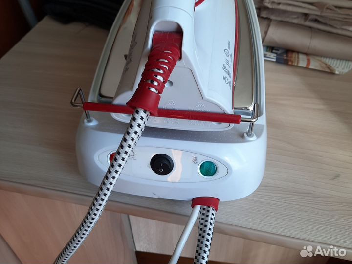 Утюг с парогенератором