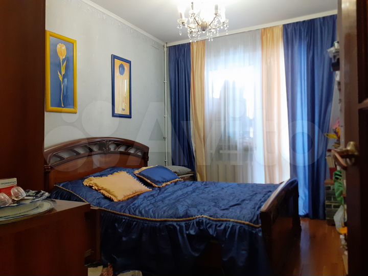 3-к. квартира, 90 м², 5/10 эт.