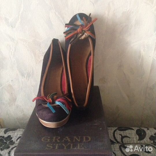 Туфли женские. Новые